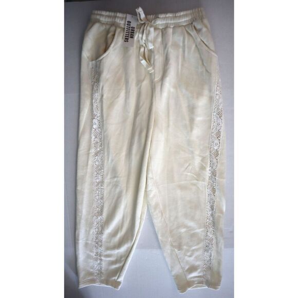 Urban Outfitters Women's Sz M Ivory Out From Under Jayden Lace-Inset Sweatpants - Picture 1 of 13
